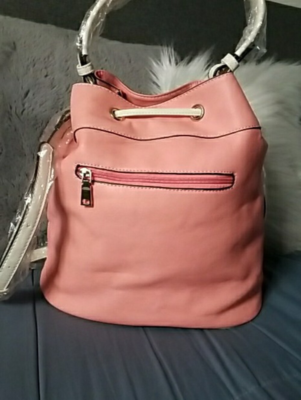 Woven Pink Drawstring Crossbody Bag - Unbranded - Picture 3 of 16